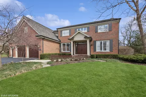 641 Fairfield Dr, Barrington, IL 60010