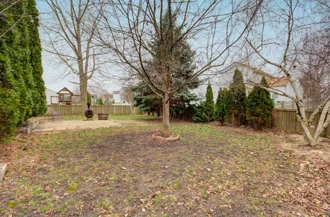 Exterior - 2107 Beldon Ct, Plainfield, IL 60586 photo 5 of 7