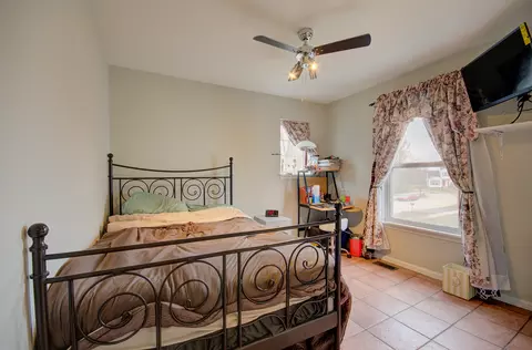 Bedroom - 2107 Beldon Ct, Plainfield, IL 60586 photo 6 of 7