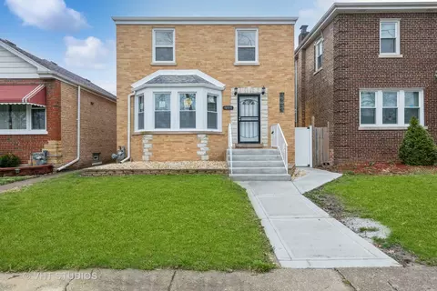 14319 S Clark St, Riverdale, IL 60827
