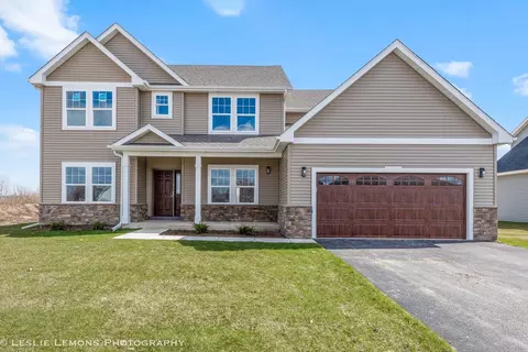 848 Hayden Dr, Yorkville, IL 60560