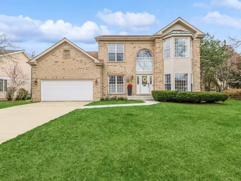 129 N Manchester Ln, Bloomingdale, IL 60108