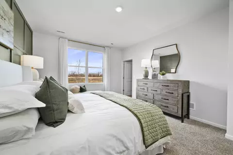 Bedroom - 1336 Wild Tulip Cir, Bartlett, IL 60103 photo 5 of 5
