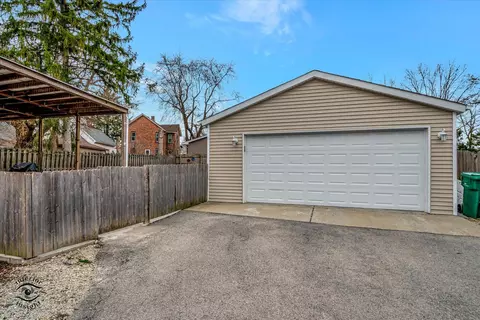 Exterior - 223 E 19th St, Lockport, IL 60441 photo 2 of 7