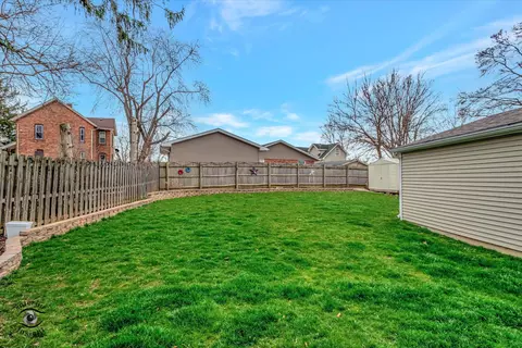 Exterior - 223 E 19th St, Lockport, IL 60441 photo 7 of 7