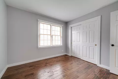 Bedroom - 260 Pilgrims Path, Gurnee, IL 60031 photo 1 of 2