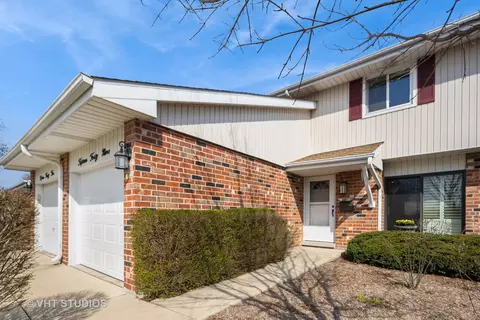 1549 Coloma Ct N, Wheaton, IL 60189