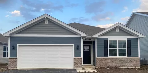 10317 Whitney Pl, Saint John, IN 46373