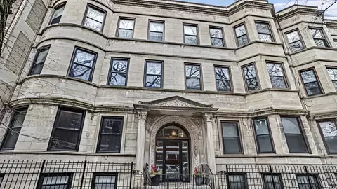 3838 N Sheffield Ave #101, Chicago, IL 60613