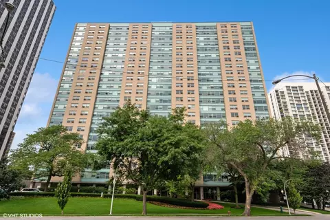 3180 N Lake Shore Dr #12D, Chicago, IL 60657