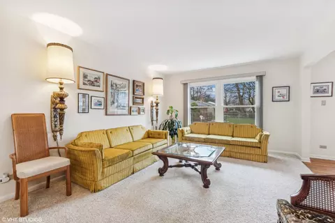 Living - 1913 E Seneca Ln, Mount Prospect, IL 60056 photo 1 of 6