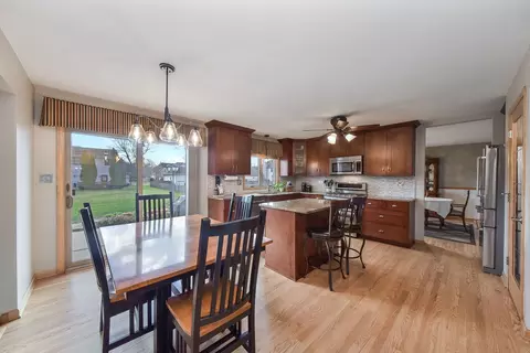 Kitchen - 24203 Merlot Ln, Plainfield, IL 60586 photo 1 of 4