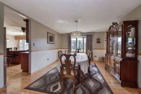 Dining - 24203 Merlot Ln, Plainfield, IL 60586 photo 2 of 2