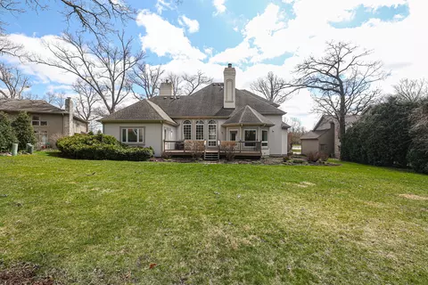 Exterior - 632 Christopher Ln, Carol Stream, IL 60188 photo 3 of 3