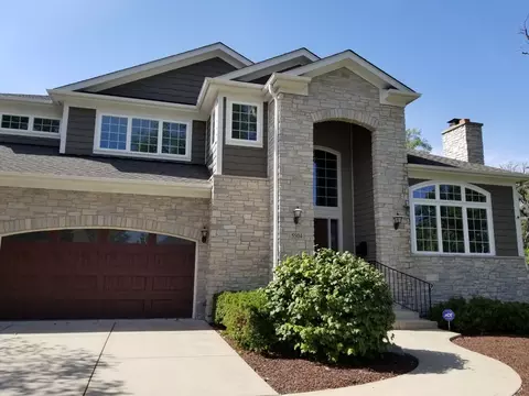 5504 Middaugh Ave, Downers Grove, IL 60516