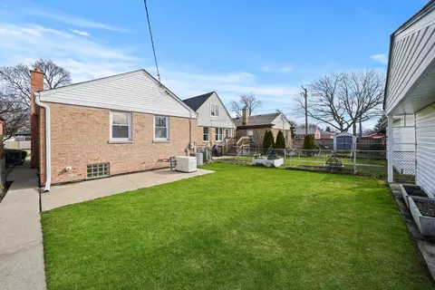 Exterior - 7707 W Devon Ave, Chicago, IL 60631 photo 3 of 6