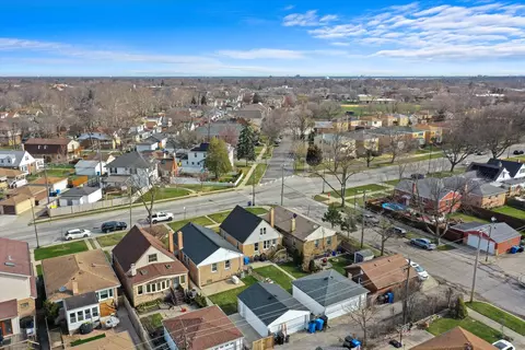View/Area - 7707 W Devon Ave, Chicago, IL 60631 photo 4 of 4