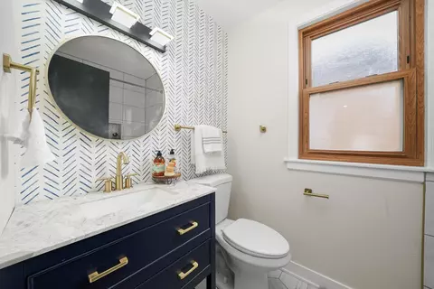 Bath - 7707 W Devon Ave, Chicago, IL 60631 photo 1 of 4