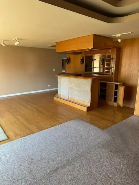 Other - 1048 S 6th Ave, Des Plaines, IL 60016 photo 3 of 7