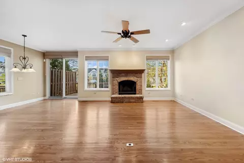 Living - 1716 Elyse Ln, Naperville, IL 60565 photo 1 of 2