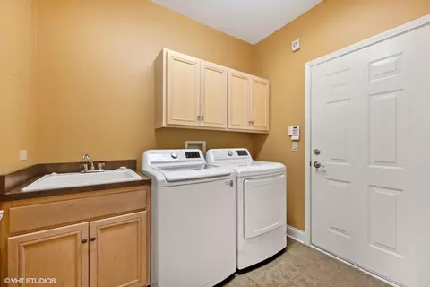 Other - 1716 Elyse Ln, Naperville, IL 60565 photo 7 of 10