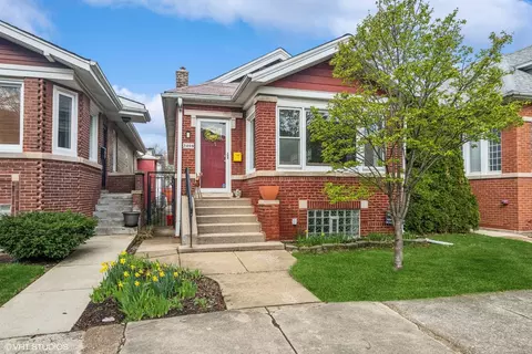 3408 N Ridgeway Ave, Chicago, IL 60618