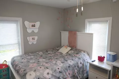 Bedroom - 53 Us Highway 24 Hwy, Onarga, IL 60955 photo 3 of 7