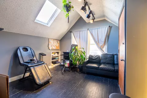 Bedroom - 4018 W Eddy St, Chicago, IL 60641 photo 6 of 6