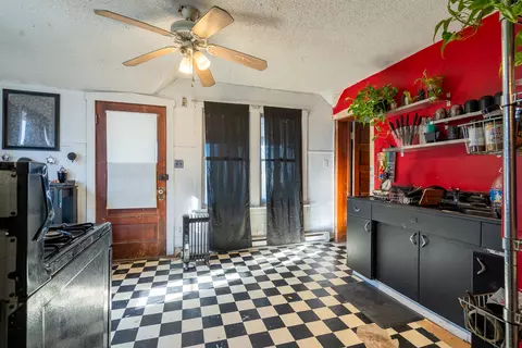 Exterior - 4018 W Eddy St, Chicago, IL 60641 photo 5 of 7