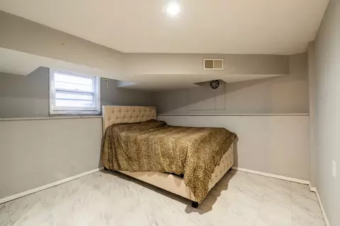 Other - 4018 W Eddy St, Chicago, IL 60641 photo 4 of 8
