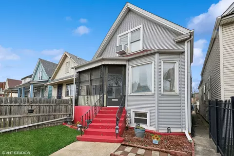 835 N Laramie Ave, Chicago, IL 60651