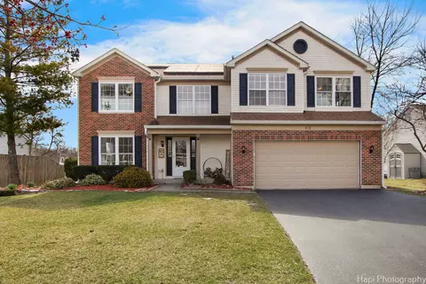 872 Tiffany Farms Rd, Antioch, IL 60002