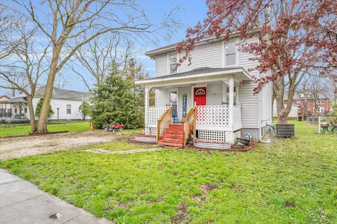 503 S 2nd St, Fisher, IL 61843
