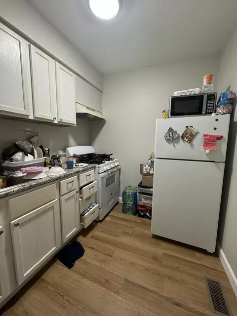 Kitchen - 4422 S Emerald Ave, Chicago, IL 60609 photo 3 of 3