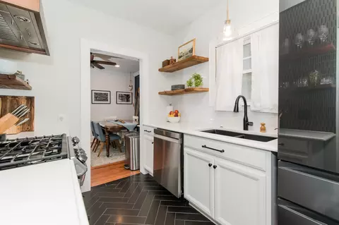 Kitchen - 192 S Edison Ave, Elgin, IL 60123 photo 6 of 7