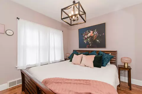 Bedroom - 192 S Edison Ave, Elgin, IL 60123 photo 1 of 4