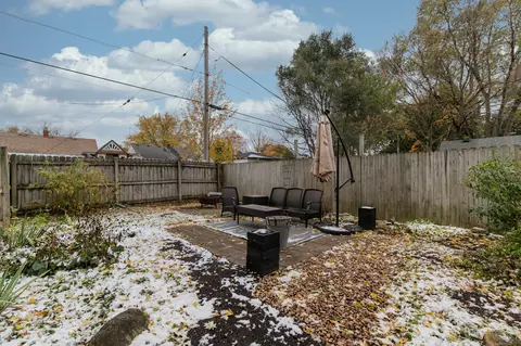 Exterior - 192 S Edison Ave, Elgin, IL 60123 photo 5 of 5