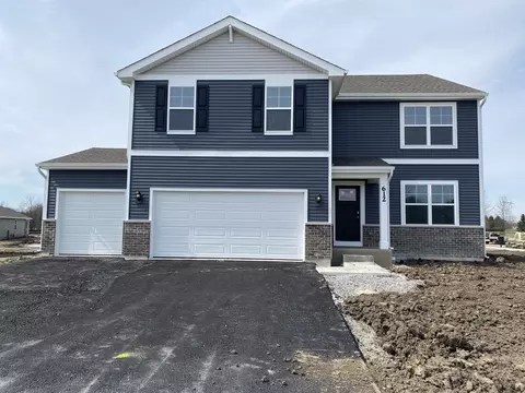 612 Petry St, Hebron, IN 46341