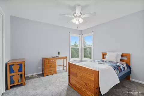 Bedroom - 3812 Grassmere Rd, Naperville, IL 60564 photo 3 of 4