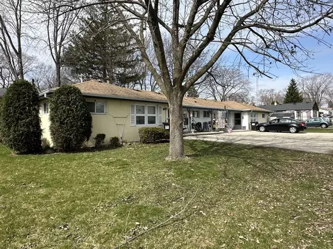 907 3rd St, Mchenry, IL 60050 photo 7