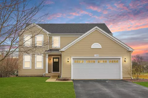 1104 Hummingbird Cir, Joliet, IL 60431