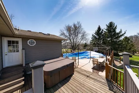 19217 Briar Dr, Bloomington, IL 61705 photo 32