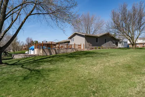 19217 Briar Dr, Bloomington, IL 61705 photo 30