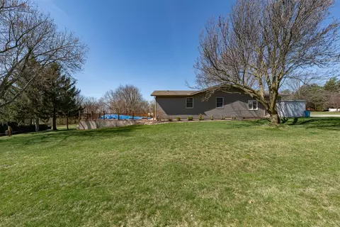 19217 Briar Dr, Bloomington, IL 61705 photo 29