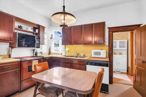 420 E Belle Ave, Rantoul, IL 61866 photo 9