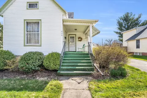 420 E Belle Ave, Rantoul, IL 61866 photo 3