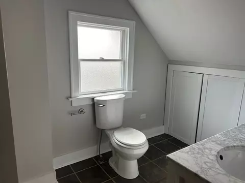 Bath - 900 E Illinois St, Wheaton, IL 60187 photo 2 of 4