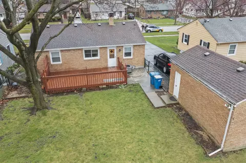 Exterior - 132 N Chase Ave, Bartlett, IL 60103 photo 1 of 2