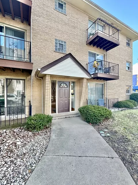 3150 N Neva Ave #3A, Chicago, IL 60634