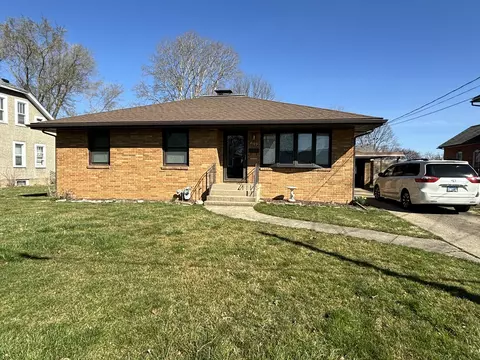 2109 9th St, Peru, IL 61354